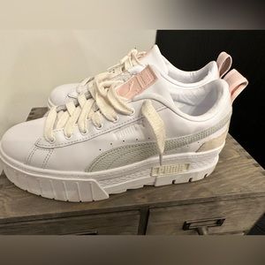 Puma Women's Mayze Platform Sneakers Leather White / Pink Size 8